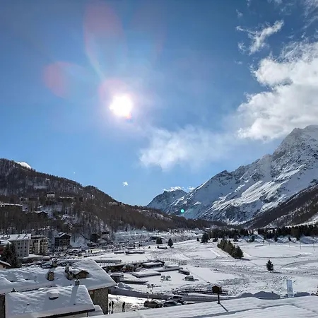 Апартаменти Cervinia Exclusive *